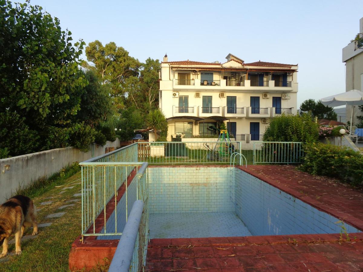 Porto Kairis Oreu Exterior foto